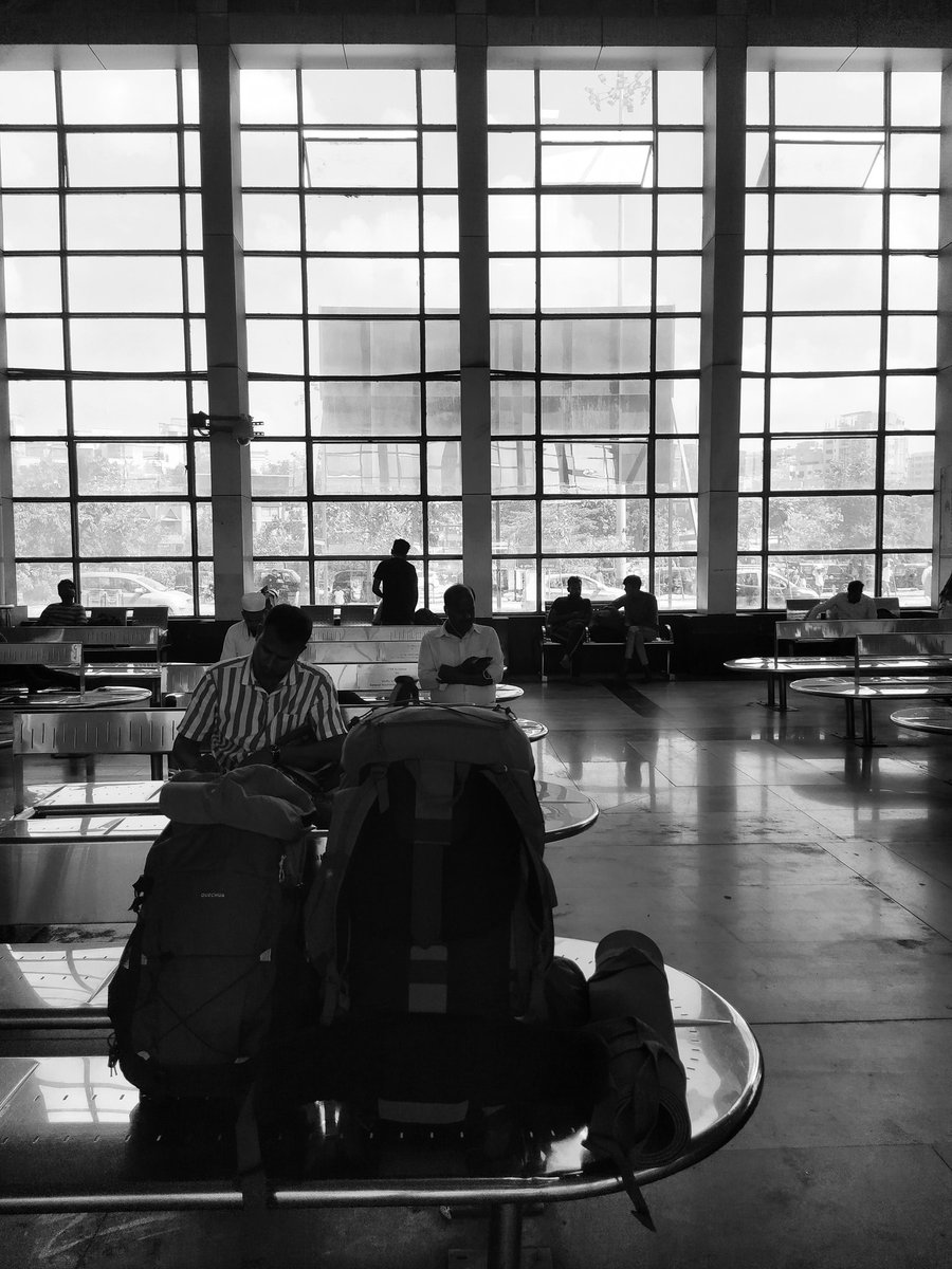 Solopunk45's tweet photo. Sunday backpack ! 

#Sunday #Travel https://t.co/hG6gdpLNcX