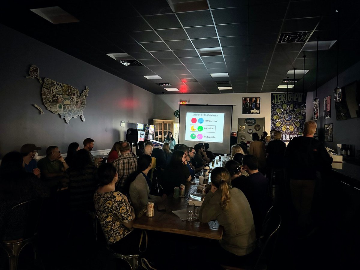 Brain_Maker's tweet image. Made it back just in time to learn about zombie crabs @NerdNite252 from @AMHBlakeslee @ECU_Biology!