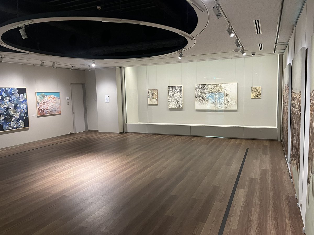 本日最終日です💫
本日は17:00までとなっておりますので、ご注意くださいませ🙇‍♂️

#UNPELGALLERY
#陳天逸
#宮崎篤
#村田遥香
#柳田佳子