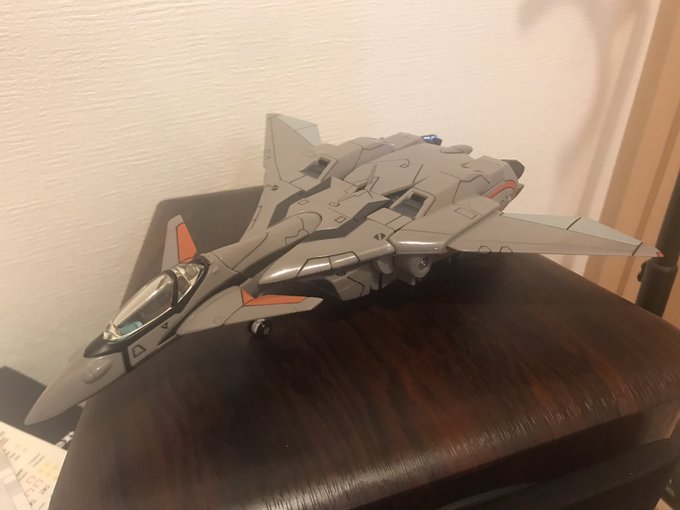 いや〜遂に買っちゃいましたヨ！やまと　VF-11B昔、一番好きだったVFがこれなんですよね〜#マクロス 