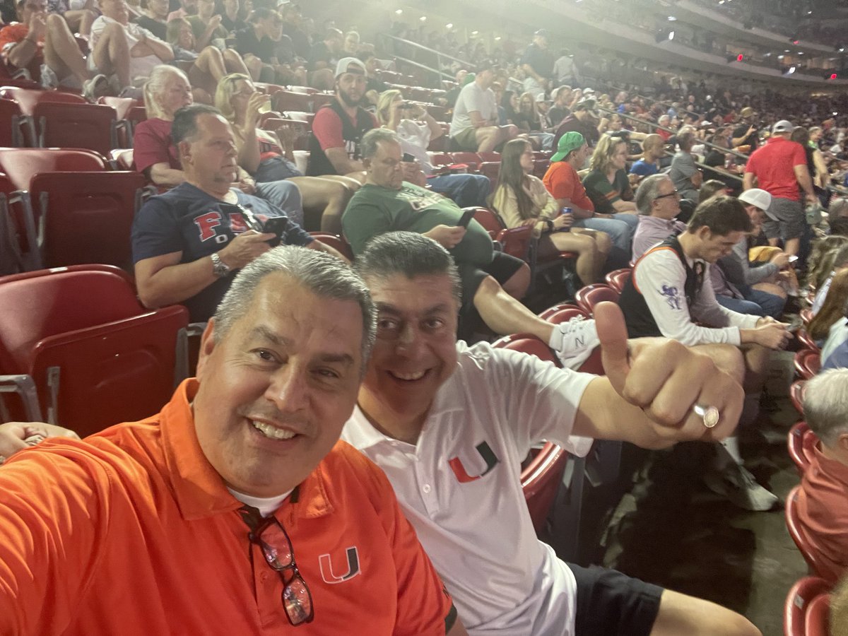 Let's go Hurricanes🏀#MiamiSelfie