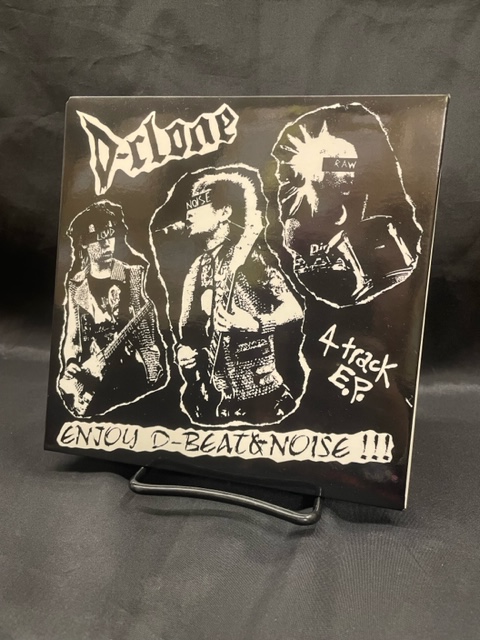 diskunion_dns's tweet photo. 【PUNK/HARDCORE】
NAGOYA CITY HARDCORE!🧷
DIS NOISE CRASHER"D-CLONE"
「ENJOY D-BEAT&NOISE!!!」
UK盤GREY WAX中古レコード入荷しました⛓️🦋⛓️
今も尚海外で人気なD-CLONEの1ST EP!!!
#DCLONE
#du名古屋PUNK
#du名古屋HARDCORE
お問い合わせはコチラ
📞0526845231
✉️dns@diskunion.co.jp https://t.co/zgycEk5hHa