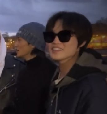 Kw_23218's tweet photo. ม้าคเล่อฟิลแฟนพากันเที่ยวแล้วทำ vlog อะะะะน้องแก้มซาลาเปากับพี่ฝรั่งของเค้า🥺เหมือนมากกกกกก

#markle #ม้าคเล่อ #มาร์คเล่อ #markchen https://t.co/7yD8PsG6K3