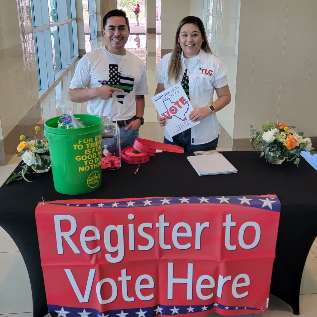 DeLaGarzaforTX's tweet photo. YRs leading the way in South TX! We had a SUPER successful Border Patrol Appreciation event for our agents and their families! We must always support the men and women who put their lives on the line for our country. We will defend you, we will support you, we will fight for you even when our white house won't. #Texas #RGV #borderpatrol 🇺🇸💪