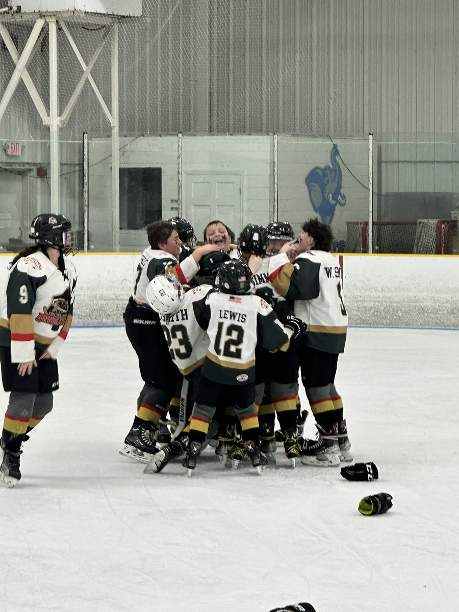 cmarzilli's tweet photo. So proud of Matteo and all the CM Revs on their Valleys Hockey League Championship 🏆🥇
He gave his old his Championship hat. The Medal and post game ice cream was all him! https://t.co/8fWQBdUiJh