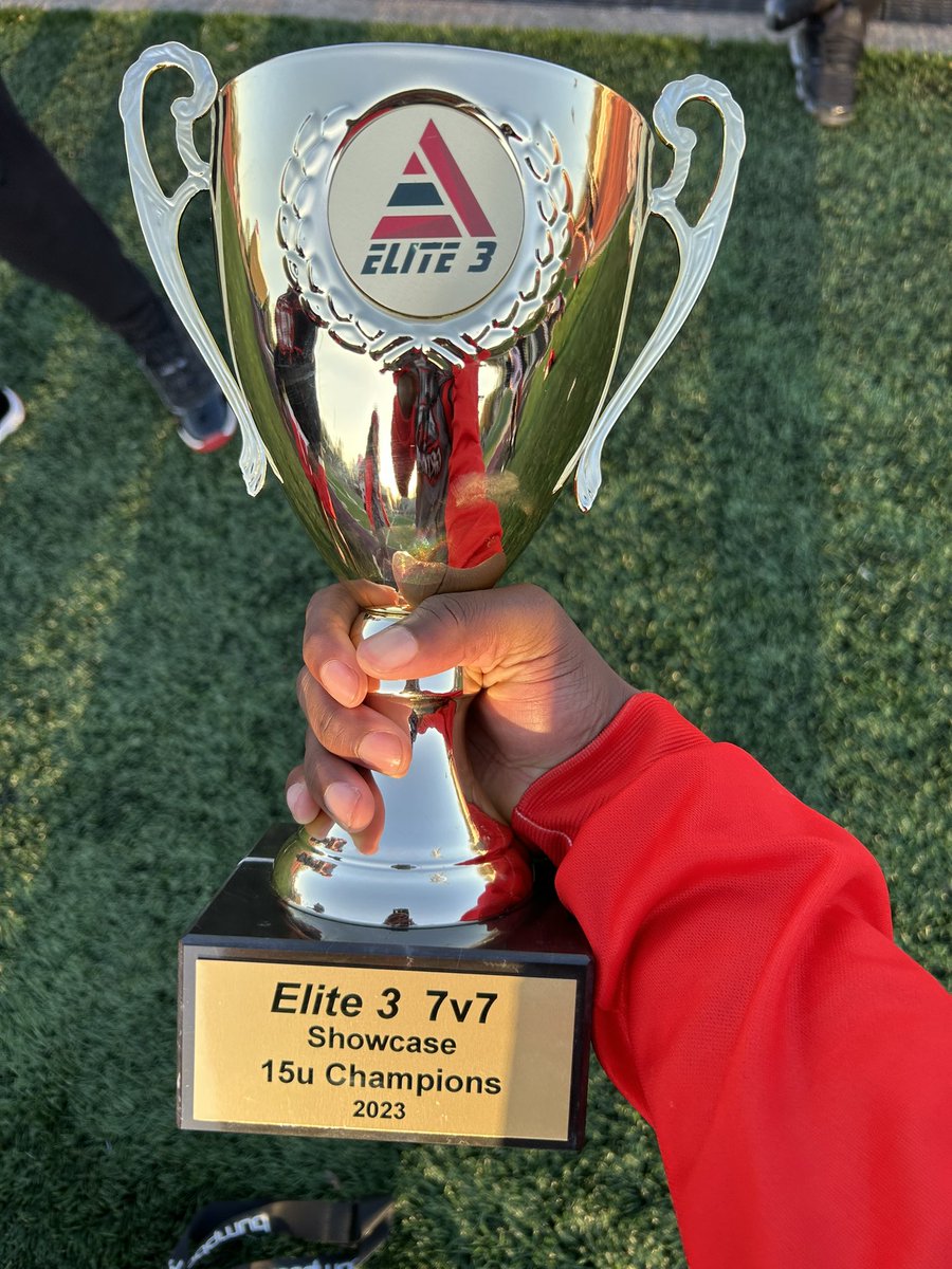 TGH7v7's tweet photo. Your 2023 @_Elite3 7v7 Showcase Champs. Them boys battled all day going 5-1 and earning every bit of that ship. Also S/O to our 18U getting runner up in the 18U division. Appreciate @RileyElite3 for the tournament. 
#GrindHard
#FYT https://t.co/C4PQQgvf85