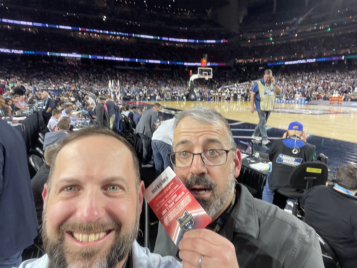 RobsMarchMadnes's tweet photo. One half to go! https://t.co/RHmTFomSpr