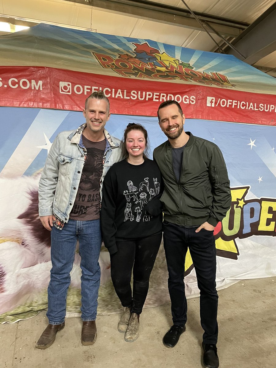 itsegcreative's tweet photo. Had another great show with the Super Dogs, and I even got to meet two male leads from the Canadian drama Heartland today! So much fun! https://t.co/aB19vvyNdC
