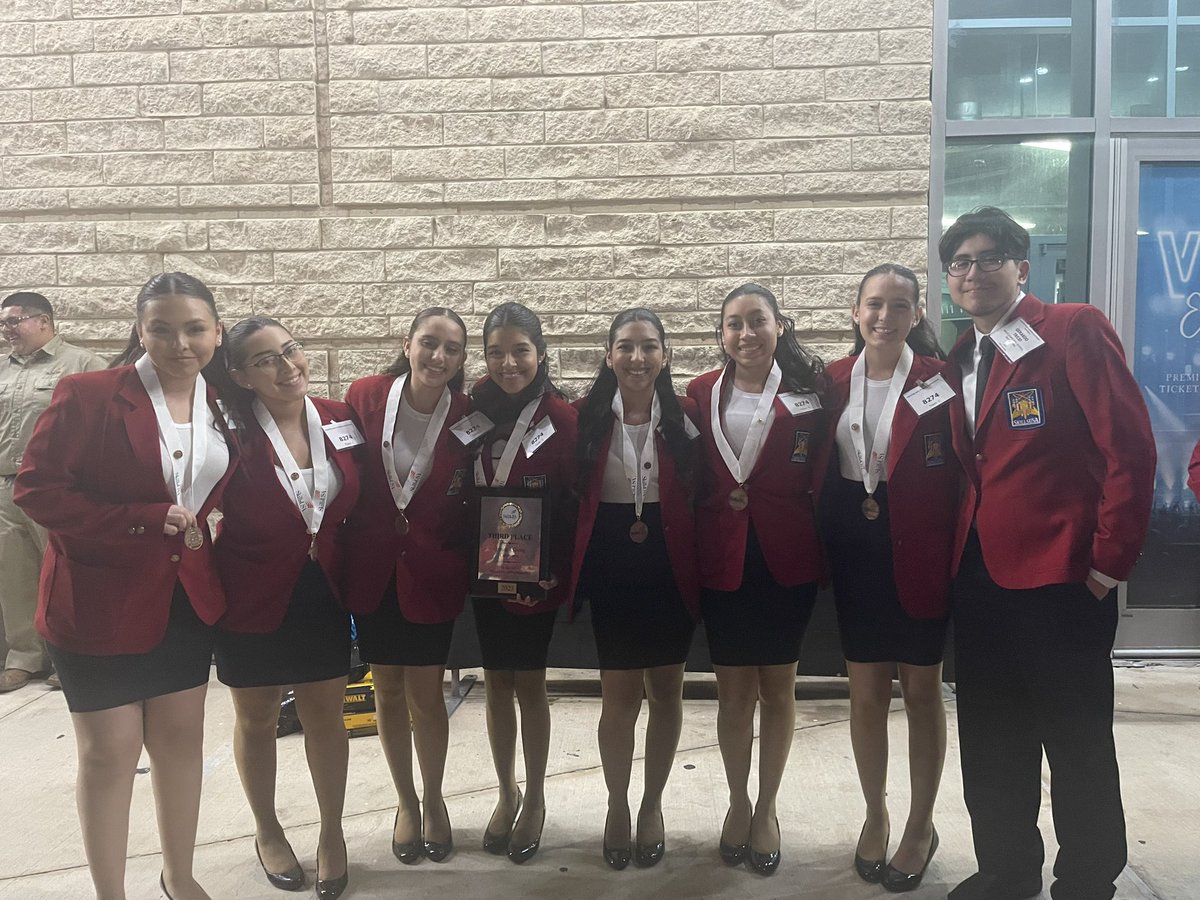 bpallare's tweet photo. Congrats to our Leadership Skills team for taking 3rd place  at state for OCC.  🥉 #sehathebest #CTEstrong https://t.co/kuJ2wGqS2v