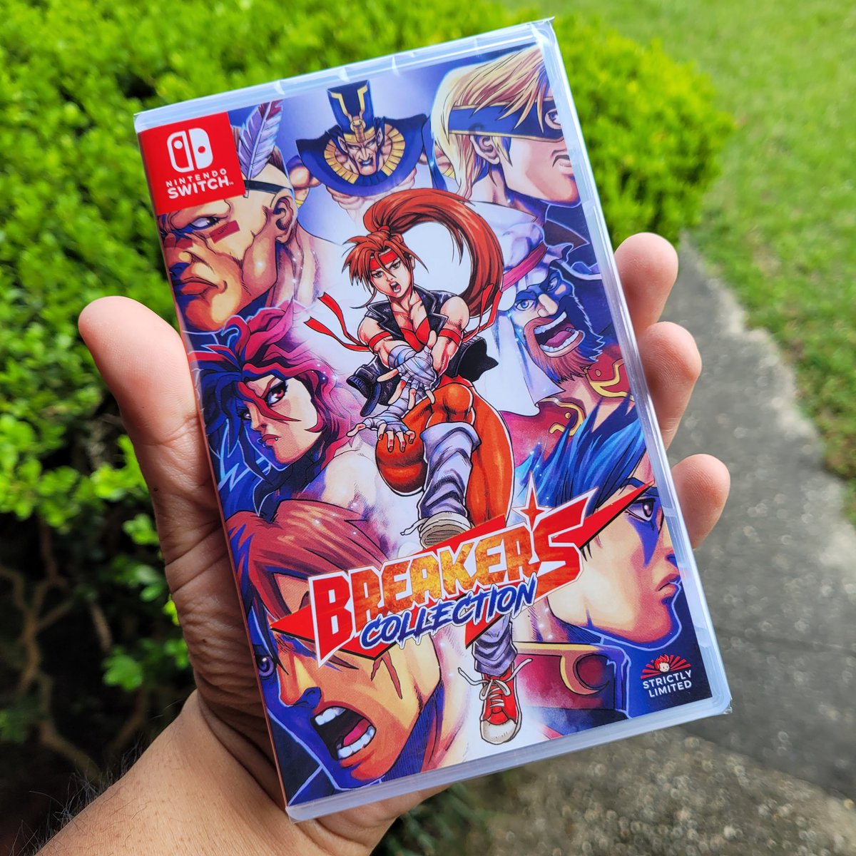 bytemonkey's tweet image. Finally!  My copy of #BreakersCollection from @RealStrictlyLTD has arrived.