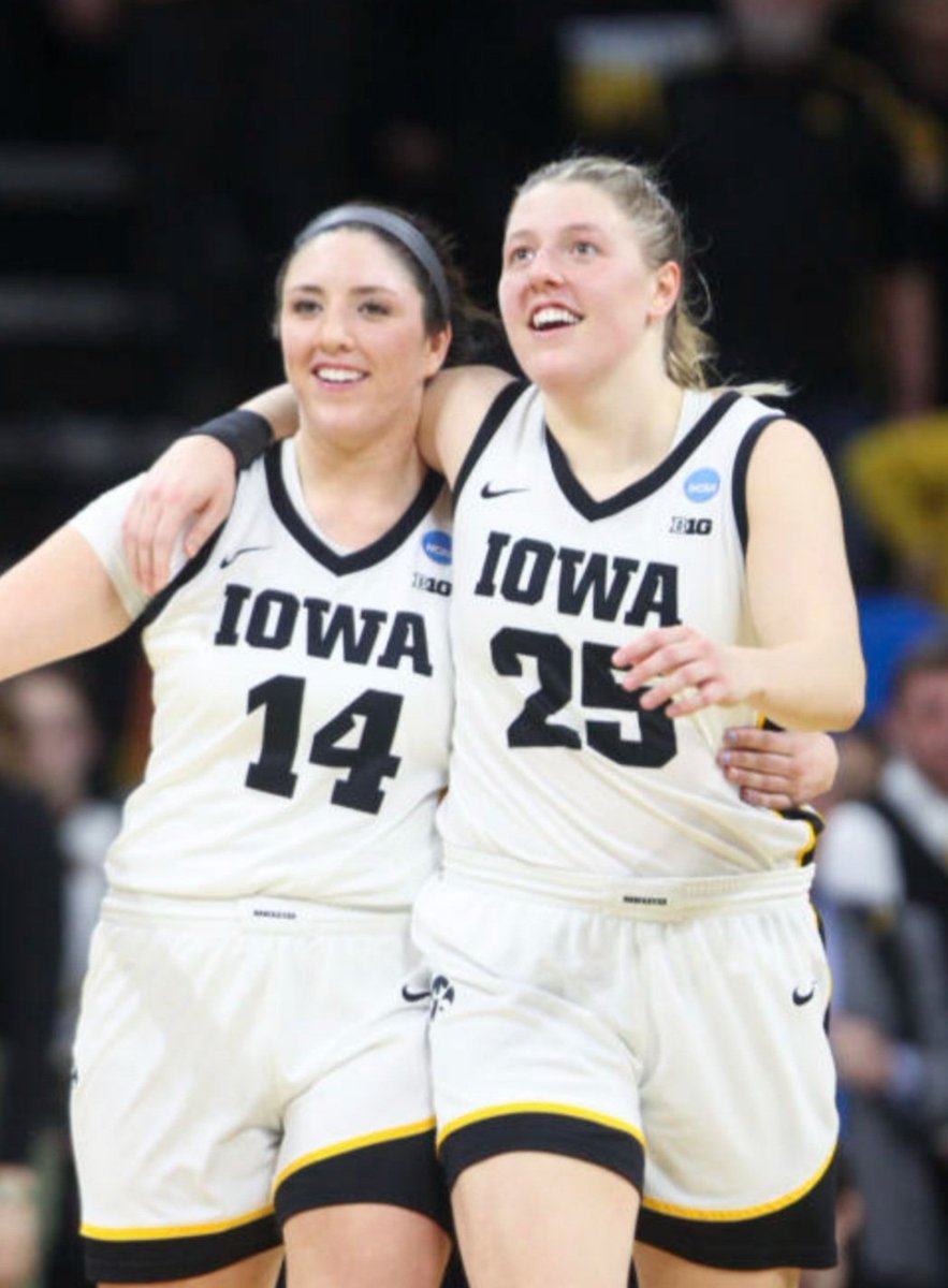 You guys.....im not ready to say goodbye yet.
Win or lose....we have 40 minutes of gameplay left with these two....and I can't really handle all these emotions 😭😭💛🏀🖤