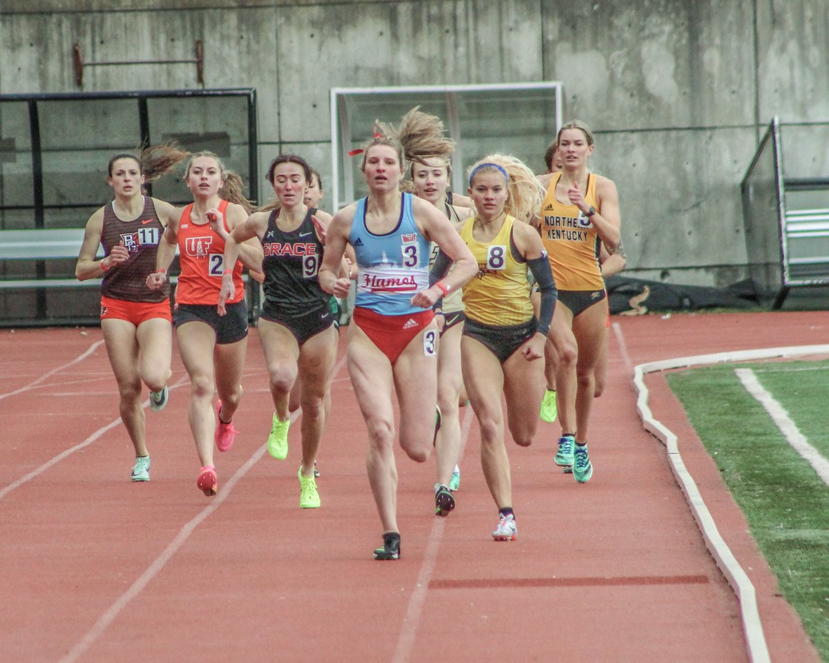 UIC_XCTF's tweet photo. 📸 Oliver Nikoloff Invite - Cincinnati 
#FireUpFlame 🔥☝🏽 https://t.co/n7pMUwdlCU