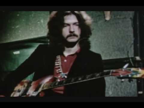 ZakkyWild's tweet photo. #Cream Farewell Concert 1968 - Eric Clapton Interview
原点回帰、あまりにも有名なインタヴュー動画!
この時、若干23歳か?既に神!そしてイケメン、笑
#EricClapton #WomanTone
https://t.co/IBzyU3toQn https://t.co/nDs427P2ut