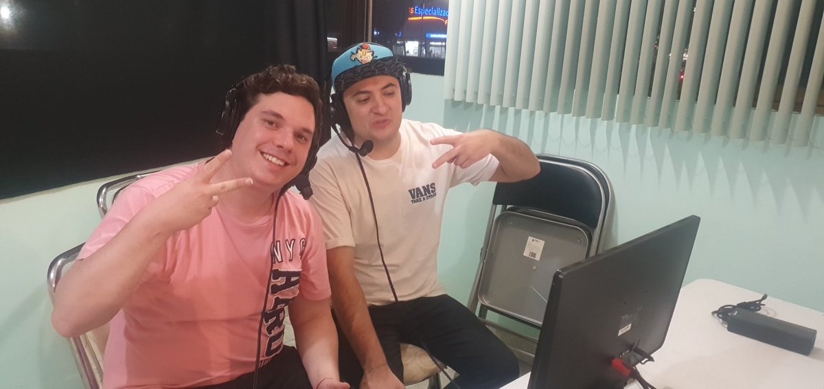 ESTAMOS EN VIVO con #ElRyokanFINAL, caigan por ÚLTIMA vez a ver el deshuesadero del venue mas sabroso de Smash en la CDMX.

Continua Top 32 con <a href="/javi_ssb/">DM/KZ/Jabisnes</a> vs @RDT_Lawnatic

Con nuestros Casters invitados <a href="/Armandeus182/">WF | Armandeus</a> <a href="/Compa_Roy/">TIDE | El Ñero</a>

AQUÍ, en la casa del JAIP

Twitch.tv/smashboxmx