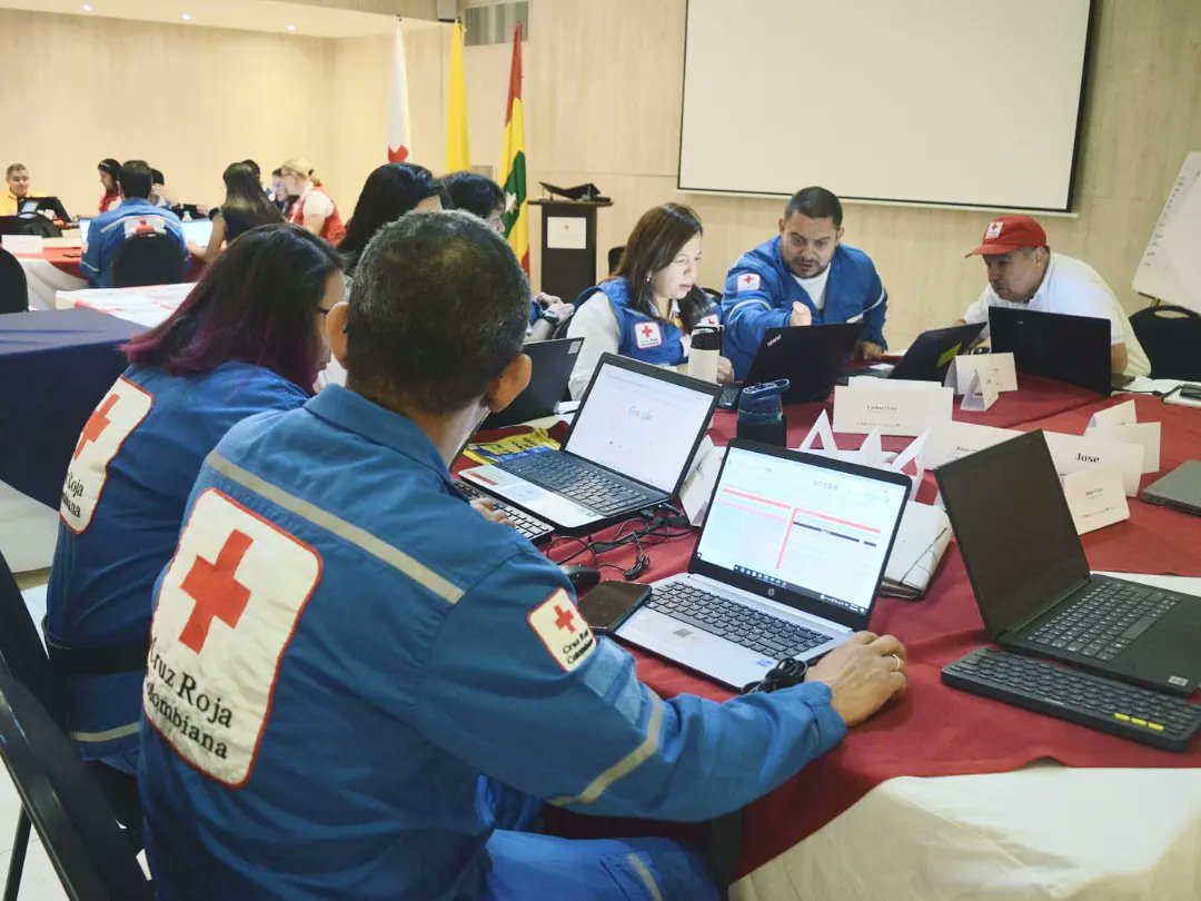 CRUZROJA_BQ's tweet photo. ⛑️📢 Este sábado se desarrolló con éxito el último día del Taller Regional de Soluciones basadas en la Naturaleza, (SbN) en el marco de la Ruta Regional de Cambio Climático y Ambiente de la @IFRC_es
 bajo  implementación del Programa de Resiliencia Comunitaria ante Inundaciones. https://t.co/irBq5UTw86