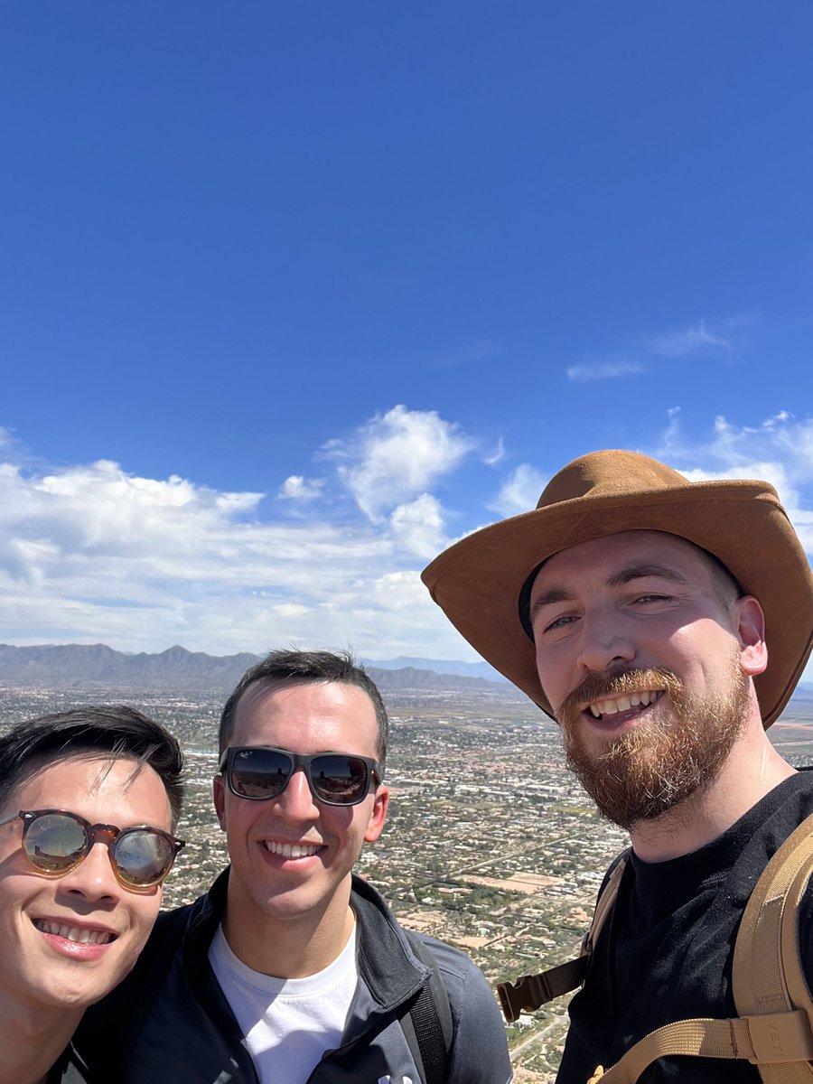 RPCCC_PharmPGY2's tweet image. Successful hike up #camelback Another #HOPAAC23 win!