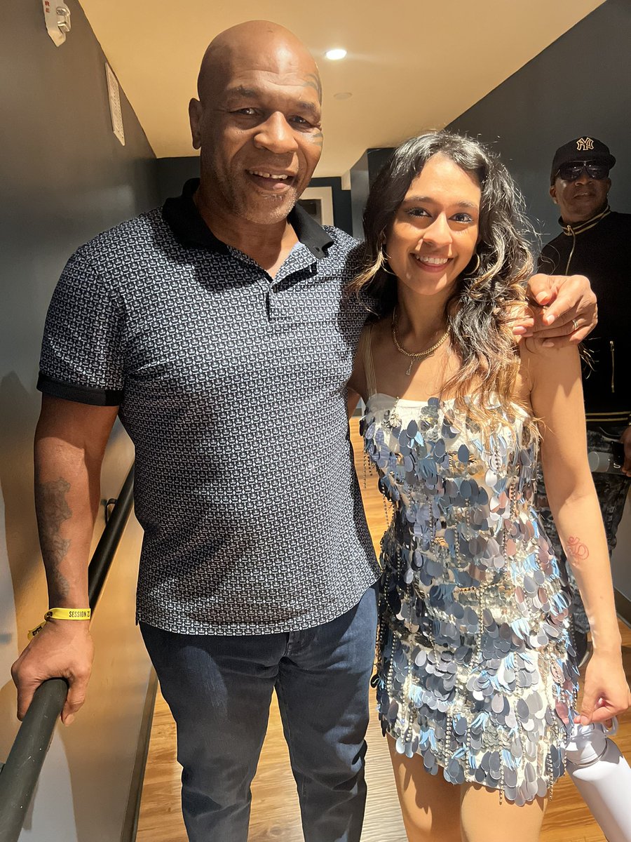 got to perform for <a href="/MikeTyson/">Mike Tyson</a> tonight! So glad you liked the show. We love you!