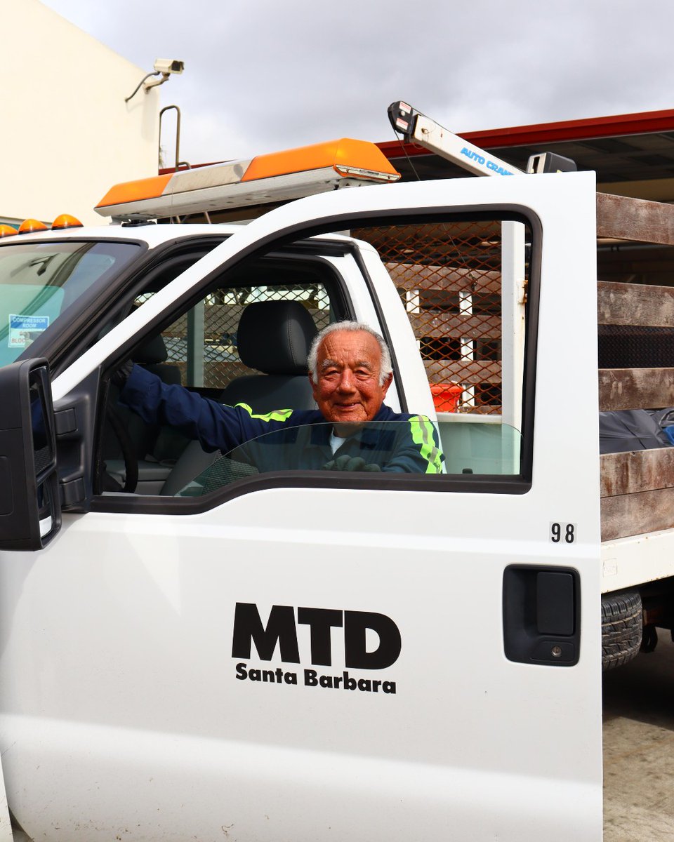 SantaBarbaraMTD's tweet photo. Spotted: Bus Stop Bob in his natural element after a hard day's work making sure our bus stops stay #sofreshandsocleanclean
#spotted
#naturalelement
#busstopbob
#hardwork
#MTDteam https://t.co/0oeXORZNar