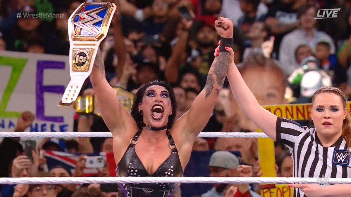 UniversCatch's tweet photo. Bordel quel match INCROYABLE ! 😭

Mérité.

#WrestleMania https://t.co/80qVz4ml7H
