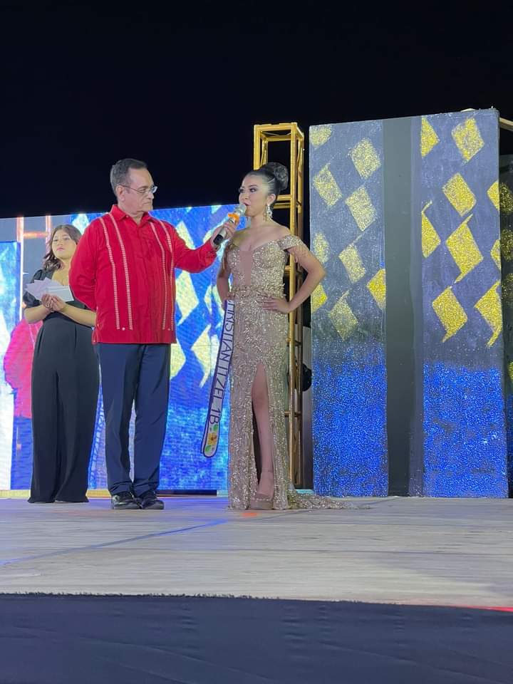 jadedios's tweet photo. Muchas gracias por confiar en mi trabajo. Fue una experiencia inolvidable. Felicidades a todos por su organización y capacidad creativa. Me queda claro que están formando los mejores líderes en #Prefeco Profr Augusto Hernández Olivé #Paraíso. Gracias por las fotos. Abrazo fuerte. https://t.co/jeLGJOZwlD