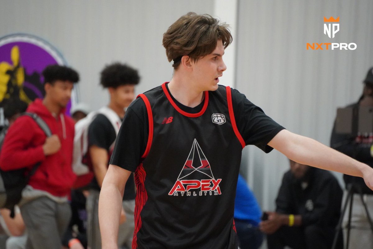 Ethan Piechota tweet media