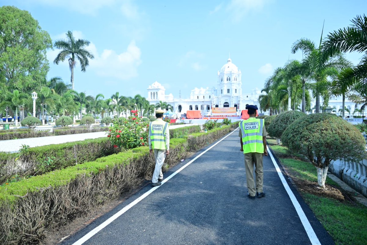 West Tripura District Police tweet media