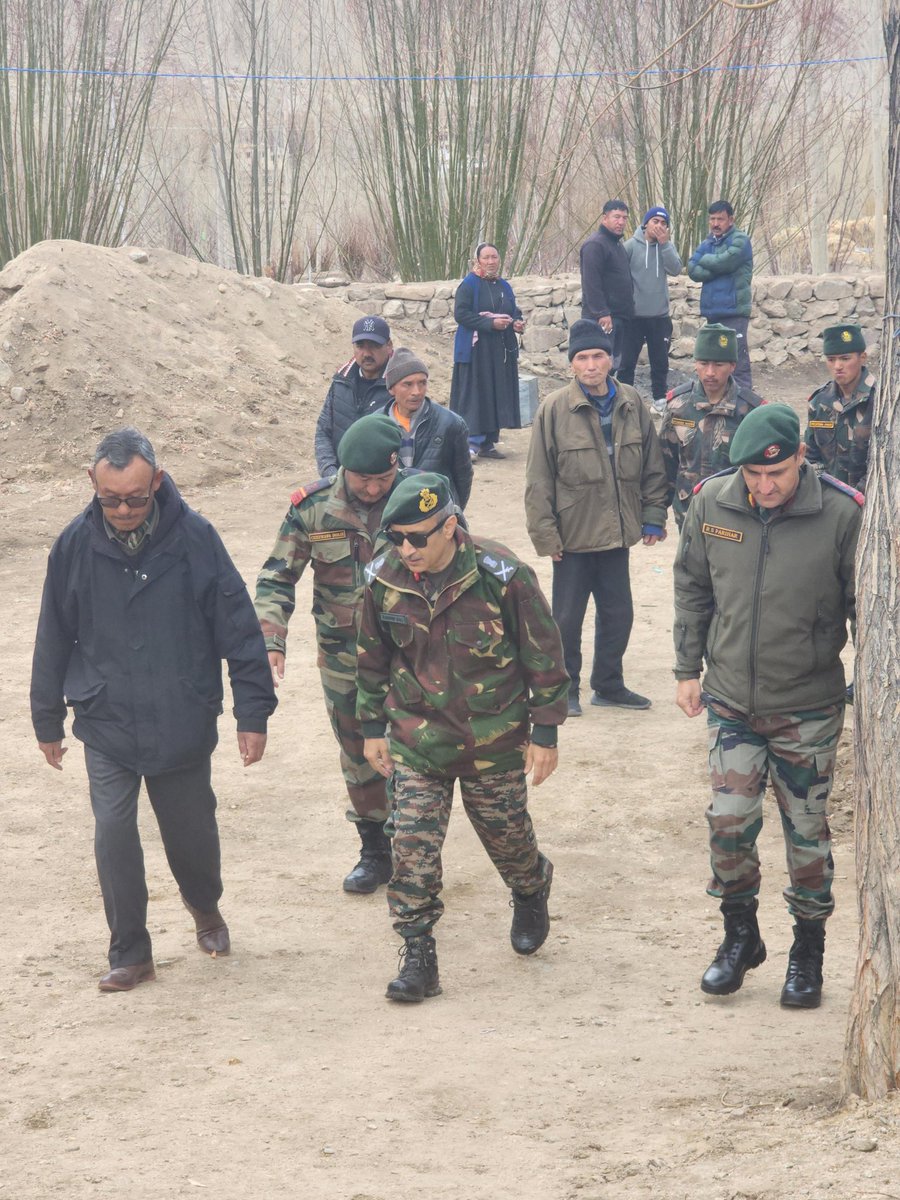 LadakhWarriors's tweet photo. The Fire and Fury fraternity  shared moments of irreparable loss with family of Subedar Major Tsewang Morup, Vir Chakra s/o Naib Subedar Chhering Mutup, Ashok Chakra. We shall stand guard by the flame of bravery and sacrifice for the motherland. Last rites planned on 06 Apr. https://t.co/S3pR5NOXWf