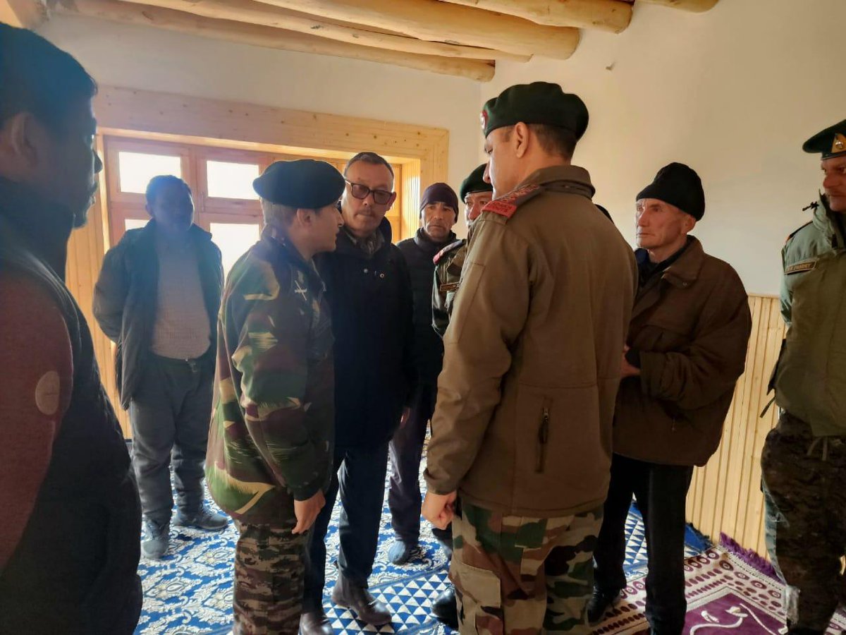 LadakhWarriors's tweet photo. The Fire and Fury fraternity  shared moments of irreparable loss with family of Subedar Major Tsewang Morup, Vir Chakra s/o Naib Subedar Chhering Mutup, Ashok Chakra. We shall stand guard by the flame of bravery and sacrifice for the motherland. Last rites planned on 06 Apr. https://t.co/S3pR5NOXWf