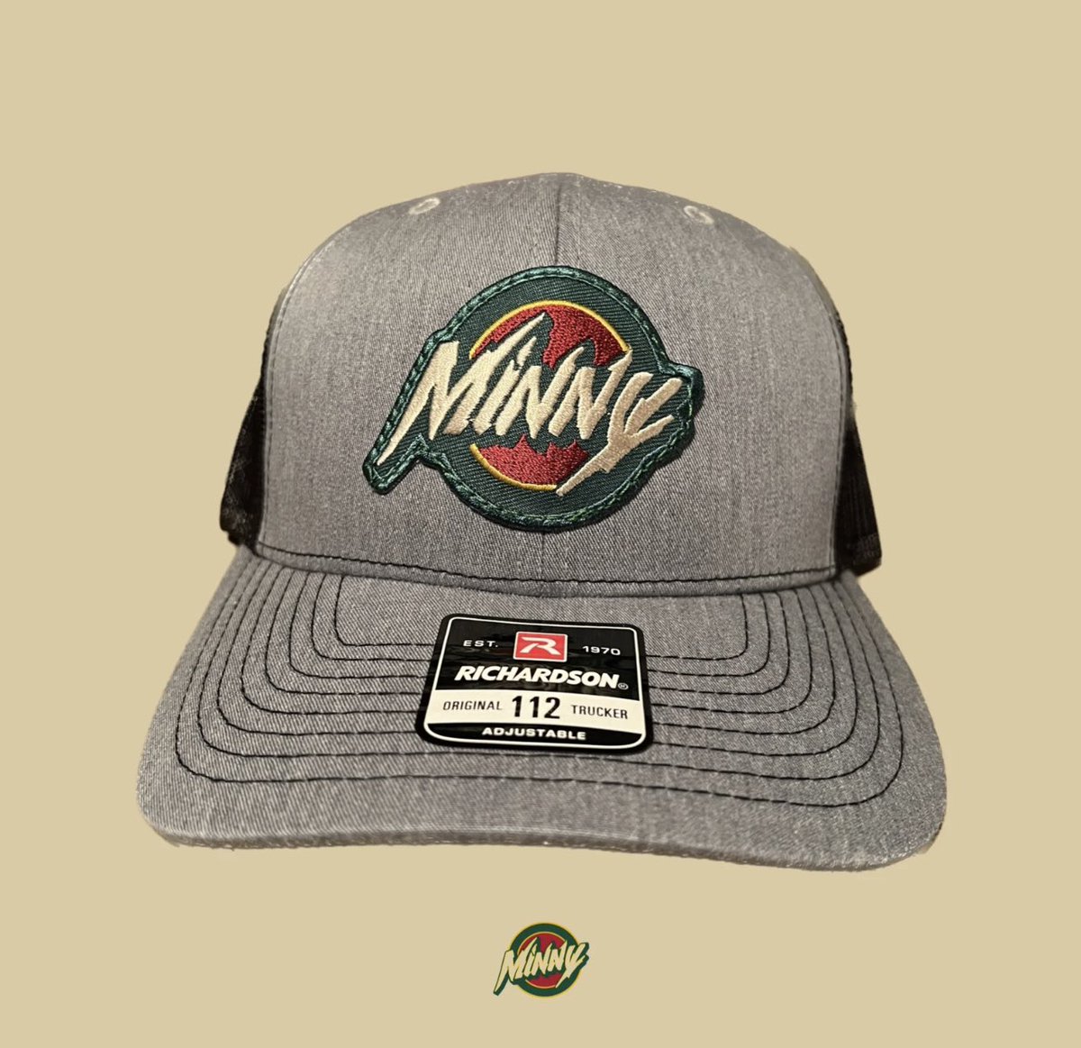 🚨 GIVEAWAY 🚨 

Giving away this original “Minny” hat! 

Directions:
1. RT this post 
2. Make sure you are following <a href="/MinnyHockey/">Minny Hockey</a> 
3. Reply to this tweet with your favorite #mnwild  player of all time!