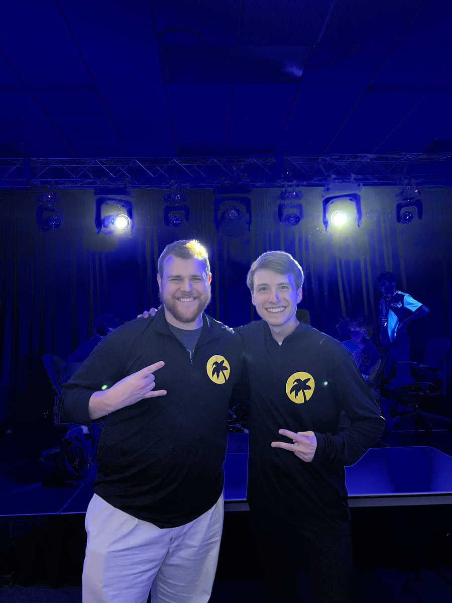 BepicCasts's tweet photo. Me and @ThatGuyFoof casted 49 games of Rocket League across 11.5 hours today

We are spent but had a total blast casting @EsportsSEL’s Season 3 Playoffs after being involved since the start. SEL was my first paying gig a year and a half ago and both of us have come so far 😁😁 https://t.co/Y834tMMl7P
