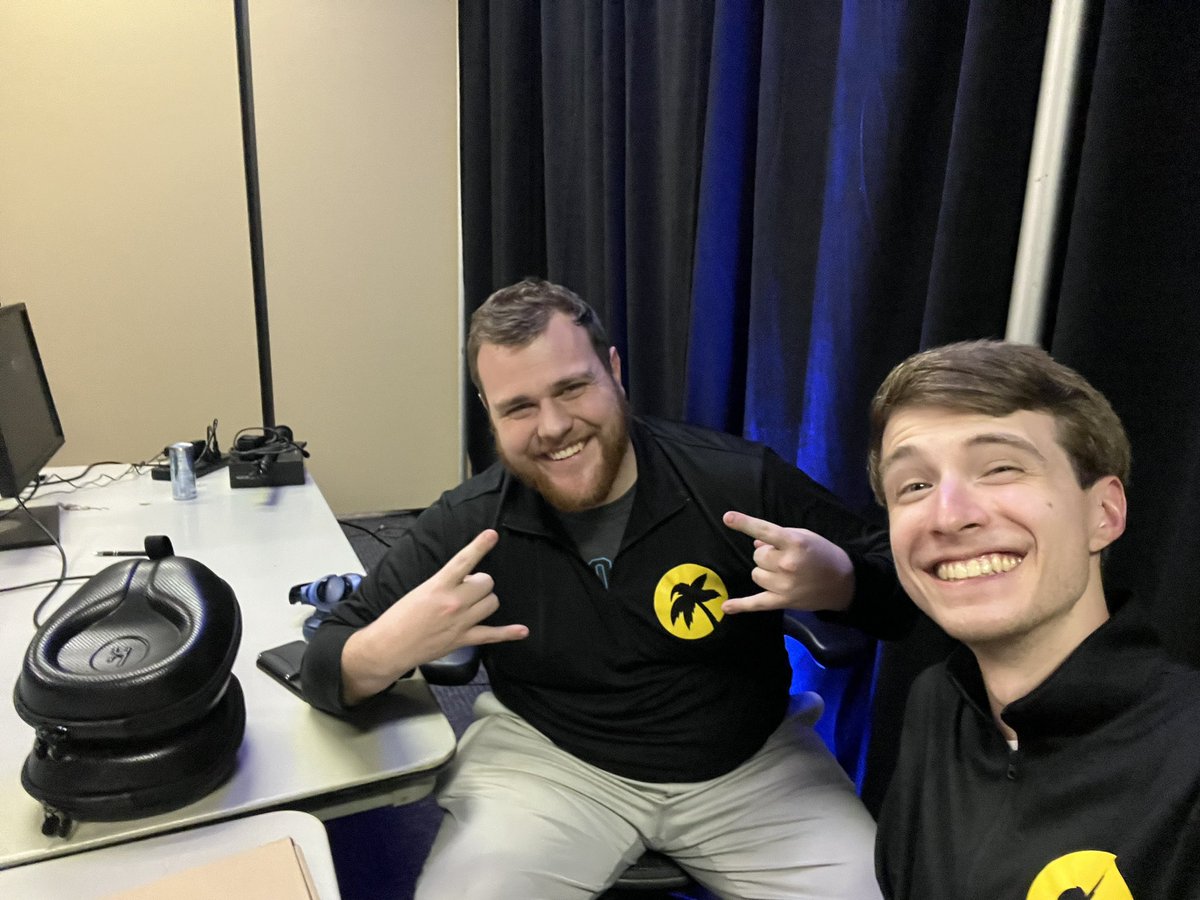BepicCasts's tweet photo. Me and @ThatGuyFoof casted 49 games of Rocket League across 11.5 hours today

We are spent but had a total blast casting @EsportsSEL’s Season 3 Playoffs after being involved since the start. SEL was my first paying gig a year and a half ago and both of us have come so far 😁😁 https://t.co/Y834tMMl7P