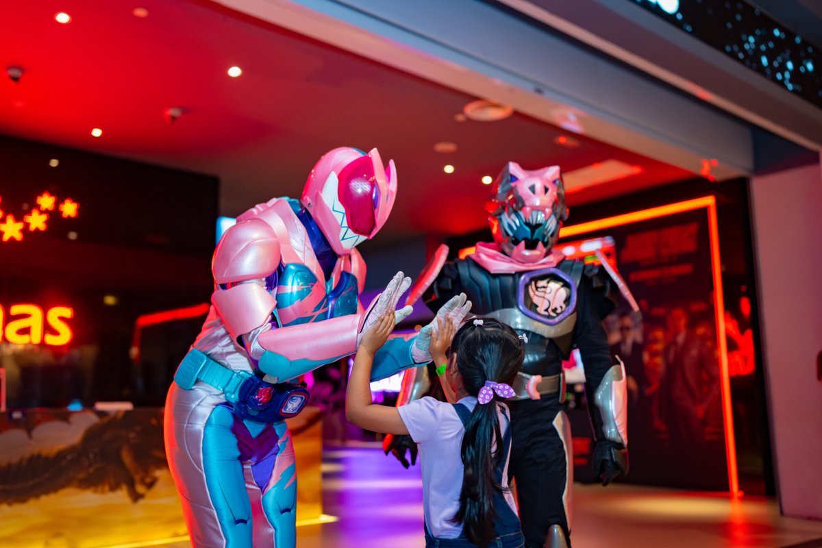 TGVCinemas's tweet image. Yesterday was a blast! Thank you to those who came for our Fan Screening of #KamenRider #Geats × #Revice: Movie Battle Royale for you.

Get your tickets NOW! 🎟️ bit.ly/TGV-KRGXR