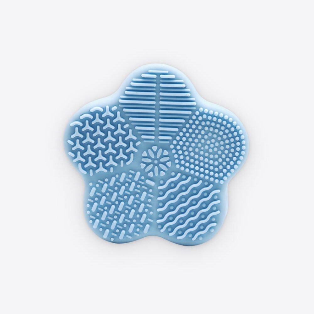 Fluffypaws22's tweet photo. Dual-Use Blue Cleaning Tool https://t.co/EhVHvROjzR 16.99
#mypet #catlovers https://t.co/Dv52Y6XsBd