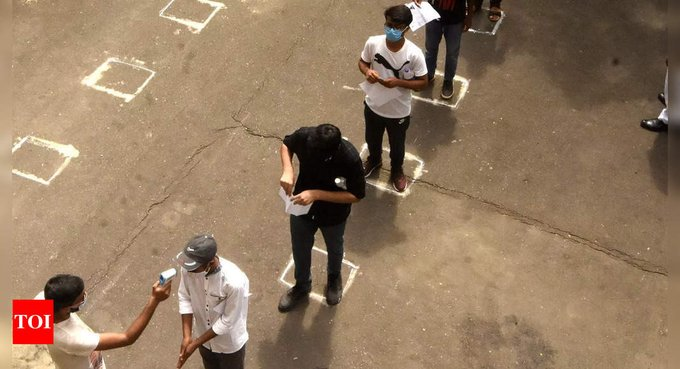 timesofindia's tweet photo. #TOIColumn | Competition in killing students. Is it time to rethink #JEE?
Our society’s narrow definition of success puts too much pressure on students, writes Robin David
https://t.co/U3LafH9lPb https://t.co/hKGTsjk1Ca