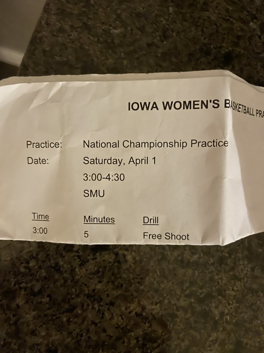 goiowa's tweet photo. Hitting the hay extremely grateful. 🙌🏻We had a practice plan, in April, on the absolute last day you could practice… because we’re competing in the National Championship game tomorrow!🙌🏻 Here’s to sweet championship dreams!😉Goodnight all! God bless and Go Hawks!!!!👊🏻 https://t.co/9AsCxqaaBQ