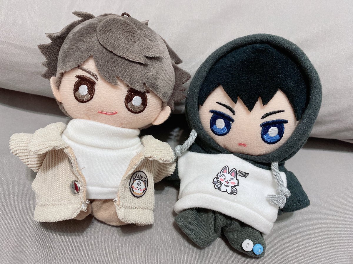 J____2o's tweet photo. 小及影穿新衣 https://t.co/eXzeXodhj9