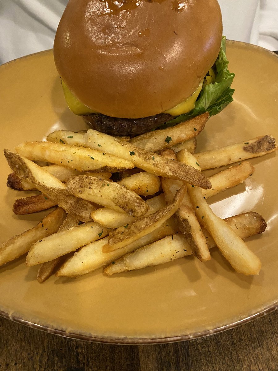 Kendrick Kim (Katrina) tweet media