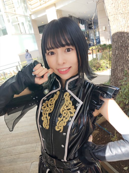 寺坂ユミ