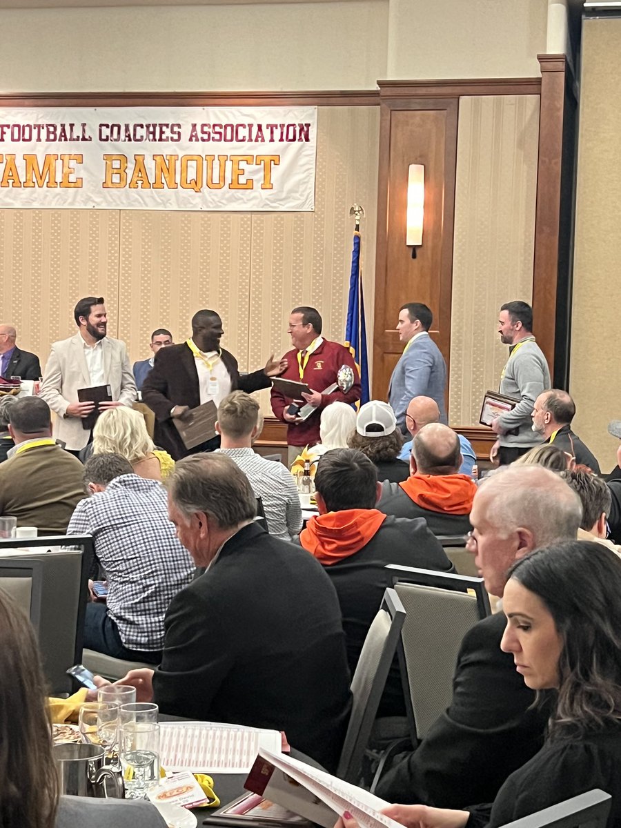 coach lombo tweet media