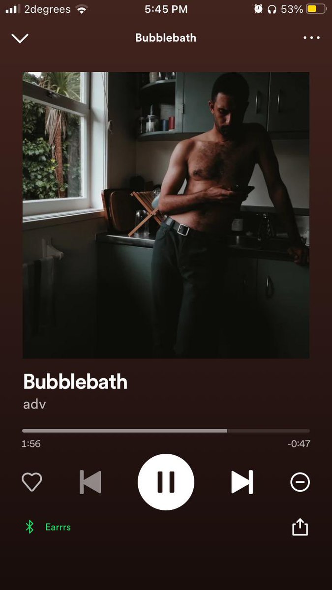 Will send nudes to everyone who streams my new single ✌🏽