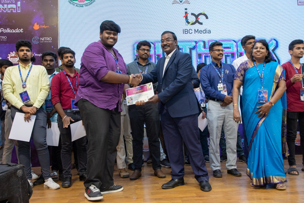 naan_mudhalvan's tweet photo. Congratulations to the winners of the Alt Hack Hackathon. Keep innovating and keep winning!

1st place - Team Altrizz

2nd place - Team Kryptonites 

#naanmudhalvan #ibcmedia #althack #hackathon https://t.co/qFSbItvZ1b