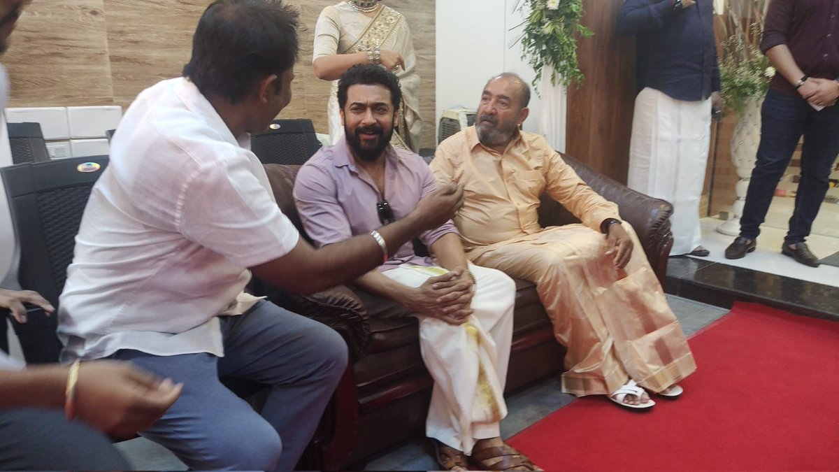 #DirectorHari & @Suriya_offl anna 🤩
@ the opening ceremony of Hari's Goodluck studio Today.!