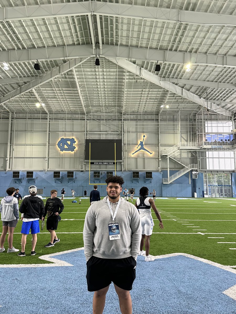 IsaiahLocklearr's tweet photo. Great spring practice visit today at @UNCFootball @CoachBaileySHS @CoachMackBrown @CoachClemUNC @ChipLindsey11 @CoachGalloway7 https://t.co/OI3jit0mD7