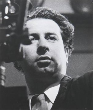 Tinto Brass  turned 90 without telling anyone. Happy birthday master.  (26.03.1933) 