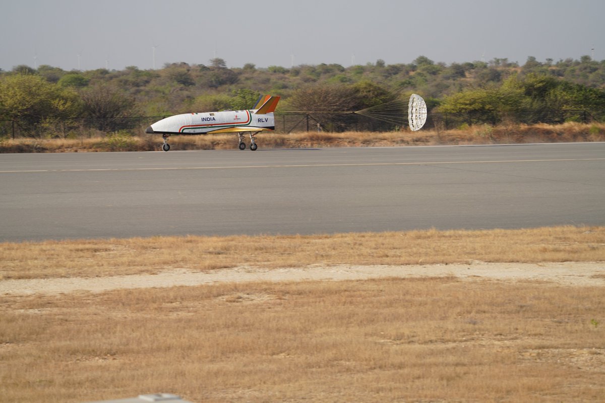 isro's tweet photo. RLV lands on a runway https://t.co/hXdKlII57J