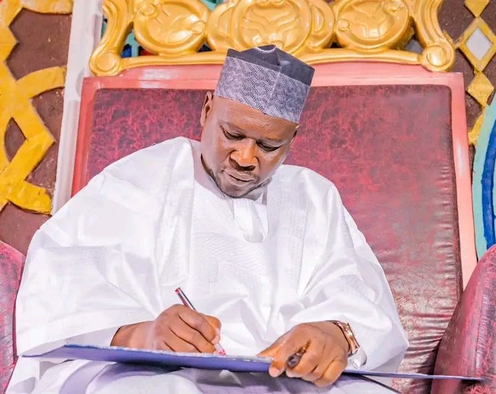 jibrillahassan6's tweet photo. The Executive Governor of Adamawa State Rt. Hon. Ahmadu Umaru Fintiri wearing Adamawa into prosperity promise Land his legacy is visible and will be achieved even more 100 years ahead!

#IstandWithFintiri
#AtmGovernor
#ProjectMaster
#AdamawaDecide https://t.co/yzUMWYdolE