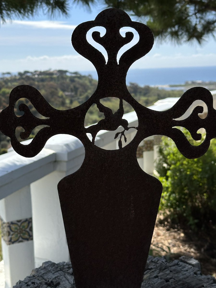 BarbSSpies's tweet photo. Serra Retreat Center, Malibu https://t.co/4MEtiLMuAh