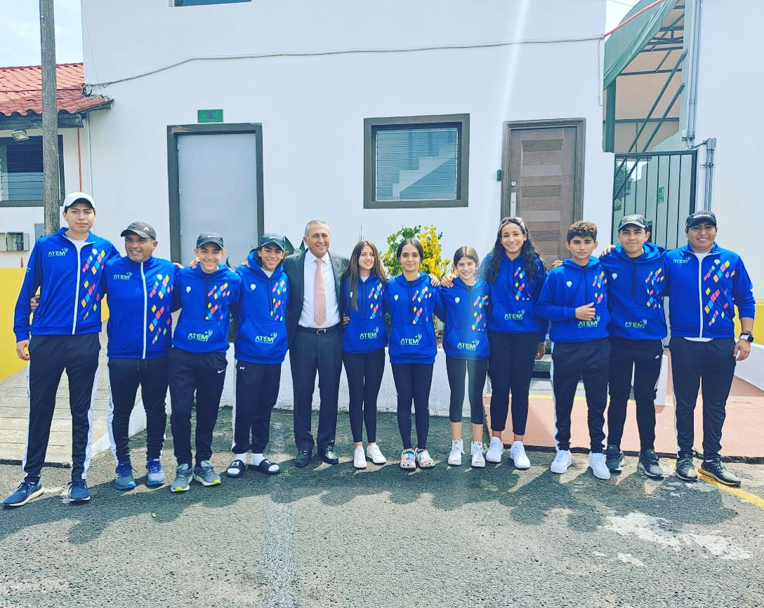 MATennisAcademy's tweet photo. Mucho éxito a nuestros representantes del Estado de México! En especial a nuestros jugadores MAT @pau.guerrero.tennis @clau.mancilla_tennis @jose__carlos__07 ... #SomosMAT https://t.co/h8lf83MSHc