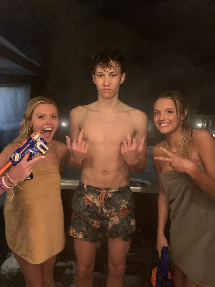 ORANGE KILLAZ tweet media