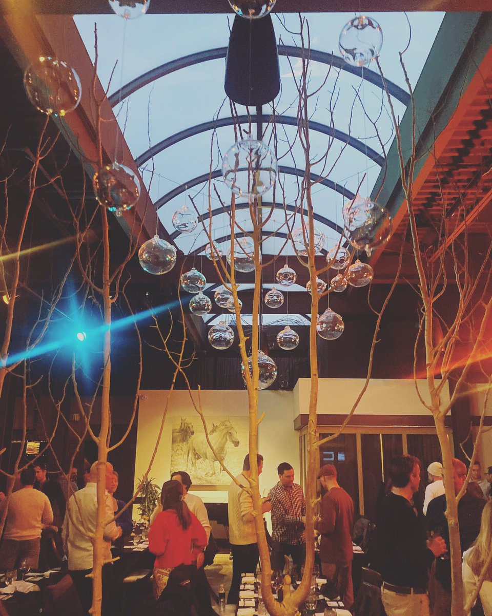 suzanne_kari's tweet photo. Great event last night at @riverhorsepc ~ #meetingplanner #offsiteevent #parkcity #utah https://t.co/6JYiMhYt2R
